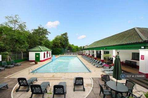 undefined, Ealing Village, London, W5