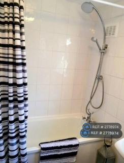 1 bedroom flat to rent, Camden Park Road, London, NW1