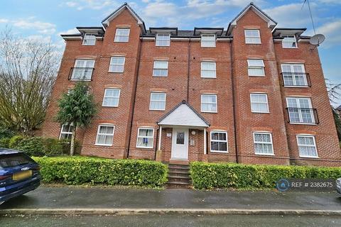 2 bedroom flat to rent, Stoneyholme Avenue, Manchester, M8
