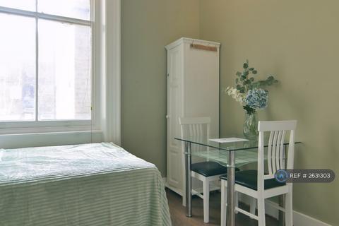 undefined, Hogarth Road, London, SW5
