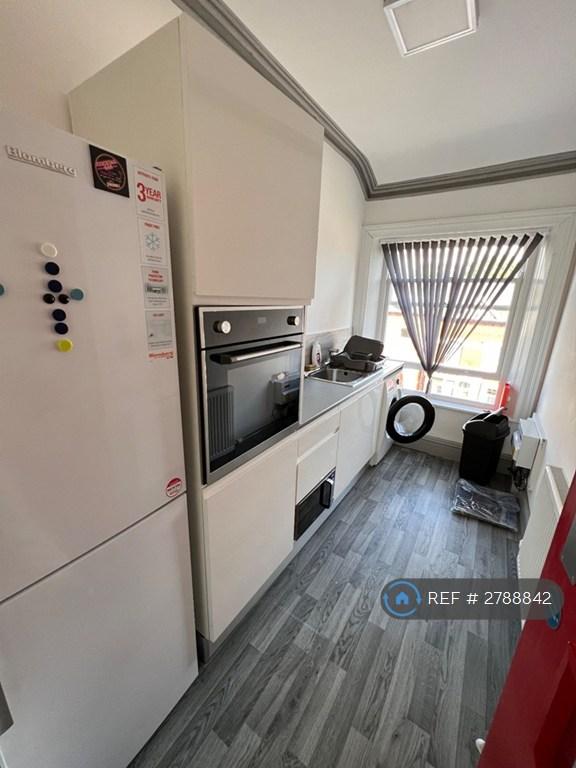 Kitchen 3