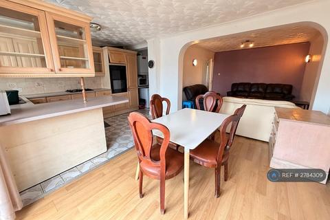 undefined, Clevedon Gardens, Hounslow, TW5