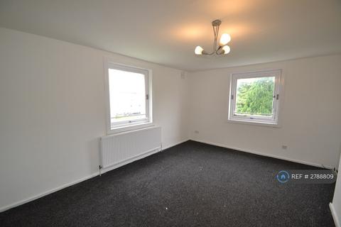 3 bedroom flat to rent, Kerrycroy Avenue, Glasgow, G42
