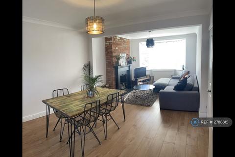 undefined, Ivy Road, Southampton, SO17