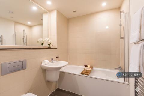 1 bedroom flat to rent, Harmony Place, London, SE8