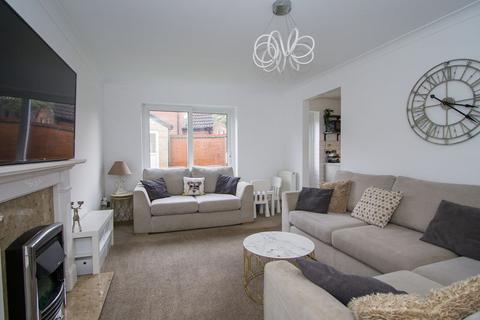 3 bedroom detached house for sale, Brockhill Way, Penarth