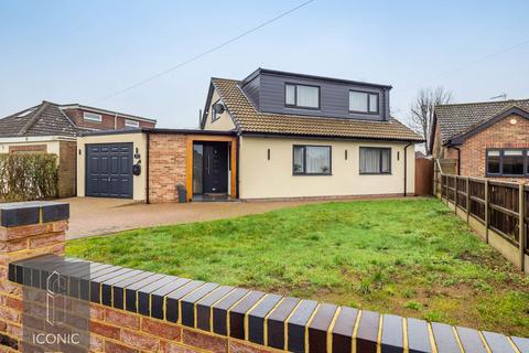 5 bedroom detached house for sale, Delane Road, Drayton, Norwich