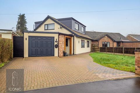 5 bedroom detached house for sale, Delane Road, Drayton, Norwich