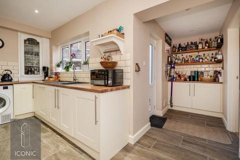 5 bedroom detached house for sale, Delane Road, Drayton, Norwich