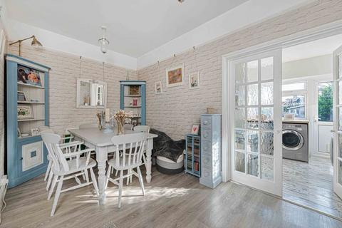 3 bedroom end of terrace house for sale, Days Lane, Sidcup