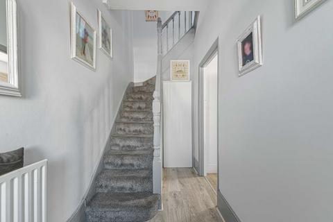 3 bedroom end of terrace house for sale, Days Lane, Sidcup