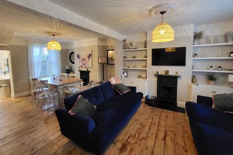 2 bedroom semi-detached house for sale, Church Path, Deal