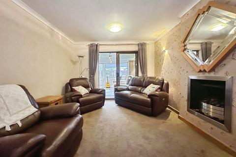 3 bedroom semi-detached house for sale, Lever Street, Manchester