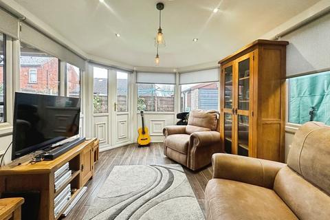 3 bedroom semi-detached house for sale, Lever Street, Manchester