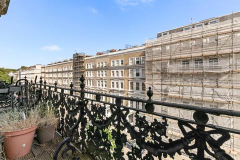 1 bedroom flat to rent, Queens Gate, South Kensington, London