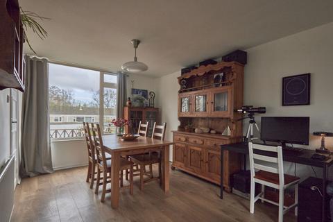 undefined, Carlyon Gardens, Exeter