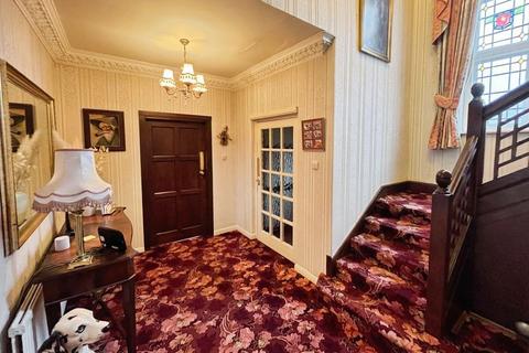 4 bedroom detached house for sale, Old Kiln Lane, Heaton