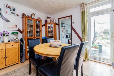 undefined, Fox Street, Gillingham ME7