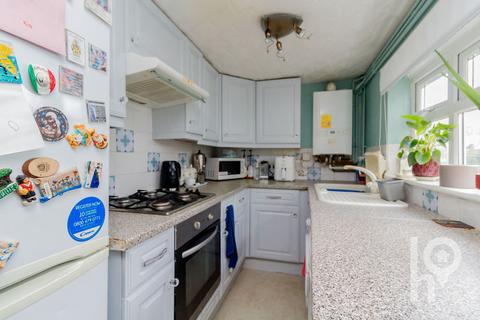 undefined, Fox Street, Gillingham ME7