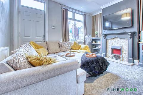 3 bedroom semi-detached house for sale, Victoria Avenue, Chesterfield S43