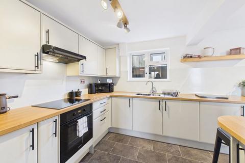 3 bedroom house for sale, Boslowick Road, Falmouth - Immaculately presented