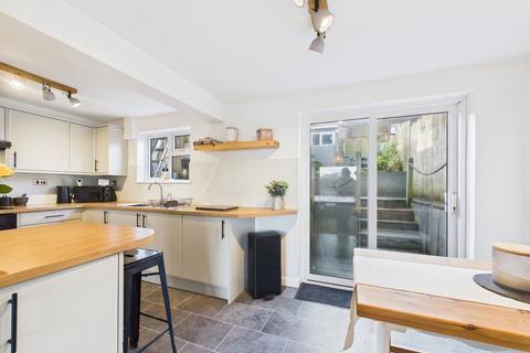 3 bedroom house for sale, Boslowick Road, Falmouth - Immaculately presented
