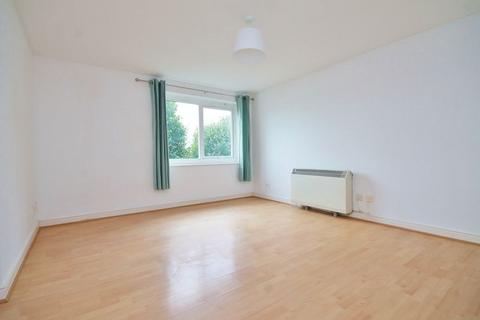 2 bedroom apartment to rent, Ferguson Close