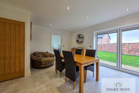 4 bedroom detached house for sale, Hesketh Grove, Preston PR4