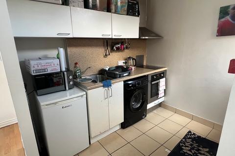 1 bedroom apartment to rent, Corporation Road, Audenshaw, M34