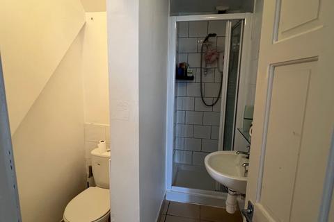 1 bedroom apartment to rent, Corporation Road, Audenshaw, M34