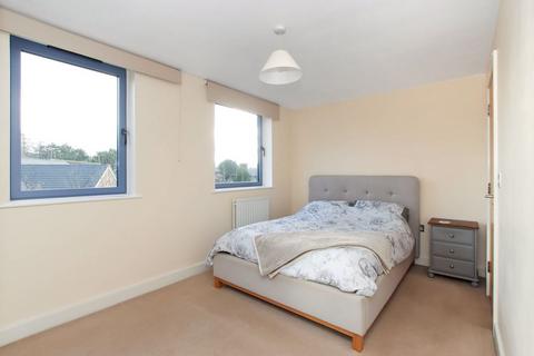 2 bedroom apartment for sale, Massey House, Tring