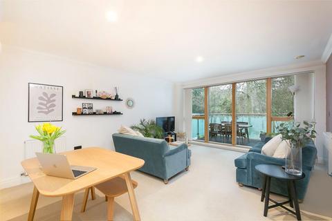 1 bedroom apartment for sale, Sanderstead Road, South Croydon