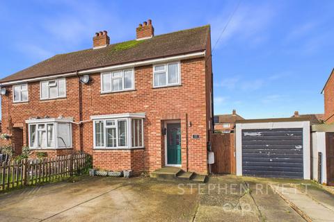3 bedroom semi-detached house for sale, St Edmunds Road, Stowmarket IP14