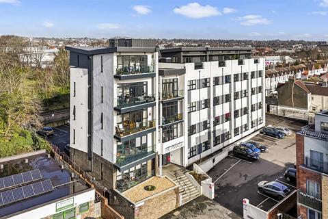 The Pinnacle, Hove