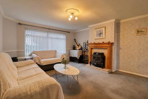 3 bedroom terraced house for sale, Coventry Close, Scunthorpe