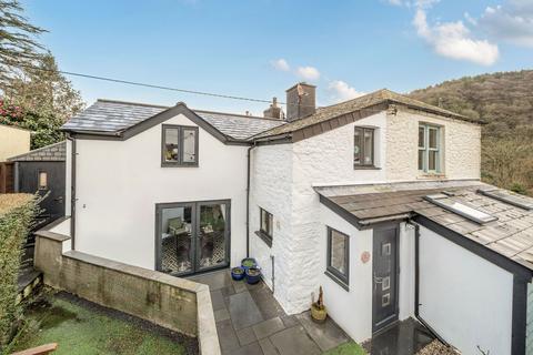 undefined, Crockers Row, Gunnislake PL18