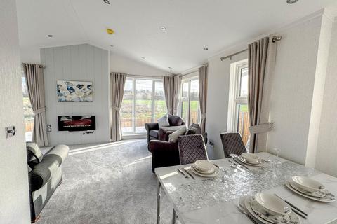 undefined, Weybridge Park Estate, Addlestone KT15