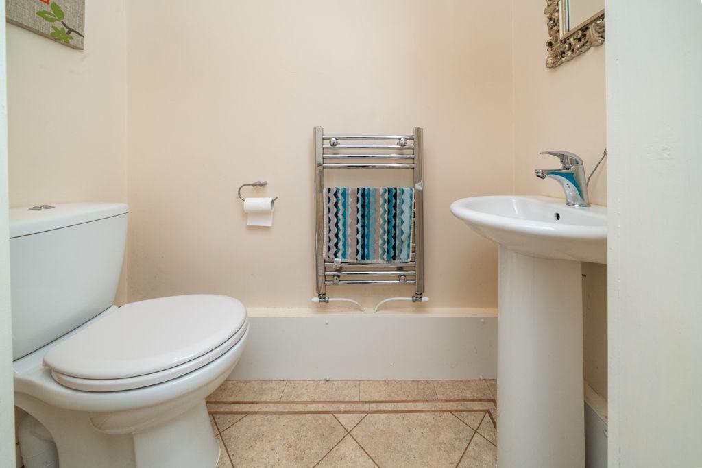 Guest cloakroom