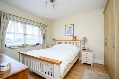 undefined, Kings Gate, Addlestone KT15