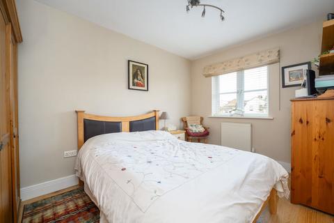 undefined, Kings Gate, Addlestone KT15