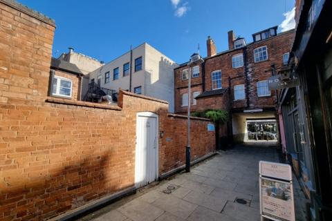 5 bedroom flat to rent, 39b Warwick Street