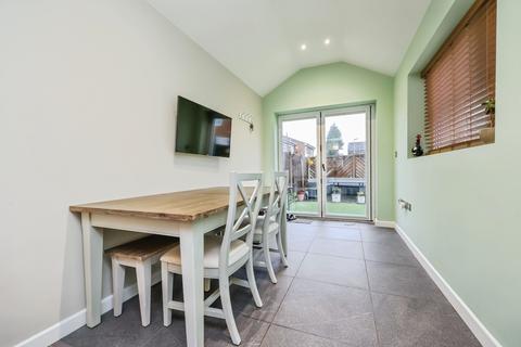 3 bedroom semi-detached house for sale, Polperro Way, Nottingham, NG15