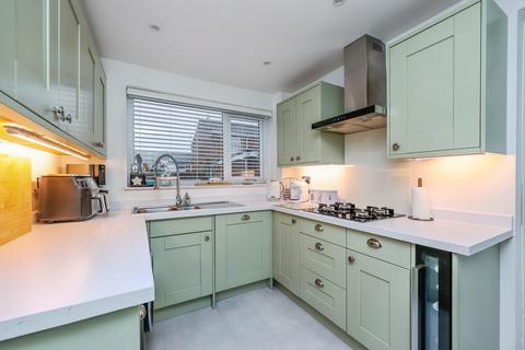 3 bedroom semi-detached house for sale, Polperro Way, Nottingham, NG15