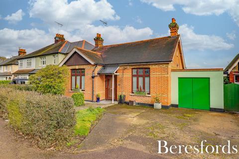 3 bedroom bungalow for sale, Ingrave Road, Brentwood, CM13