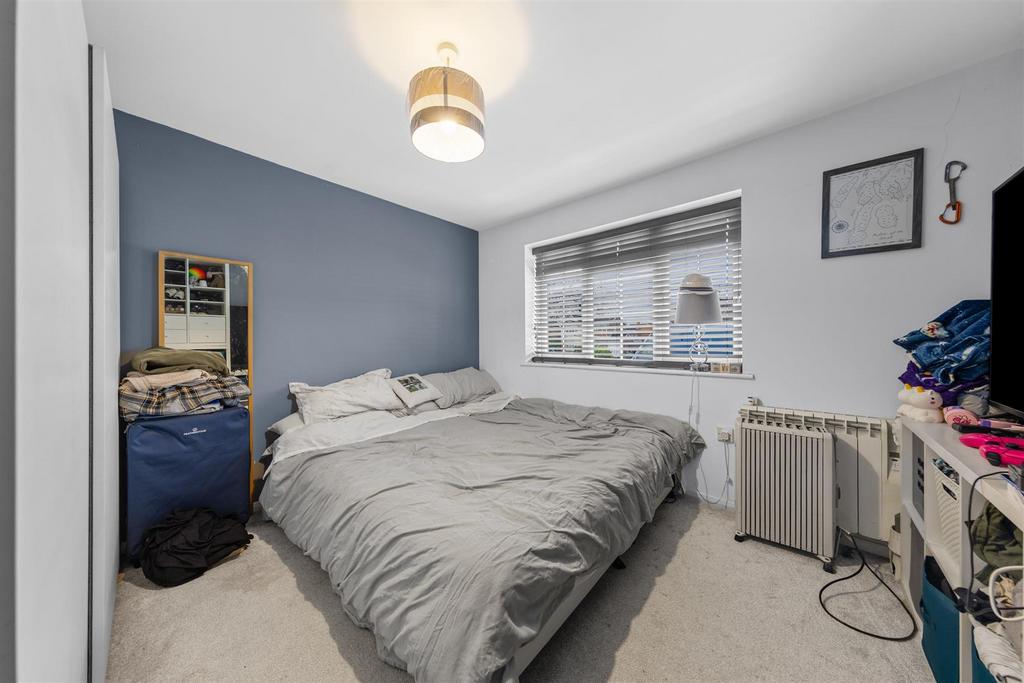 29 Rosemoor Dr Web40.jpg