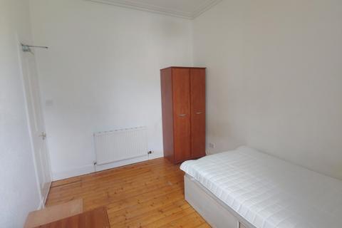 2 bedroom flat to rent, Dalmeny Street, Leith, Edinburgh, EH6