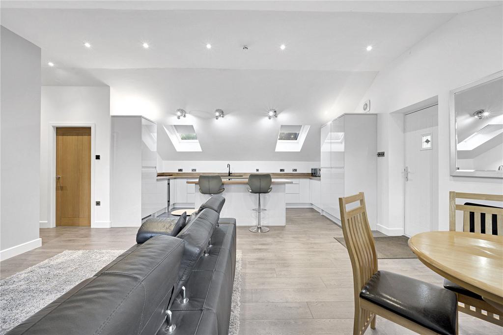 Annex Kitchen/Living