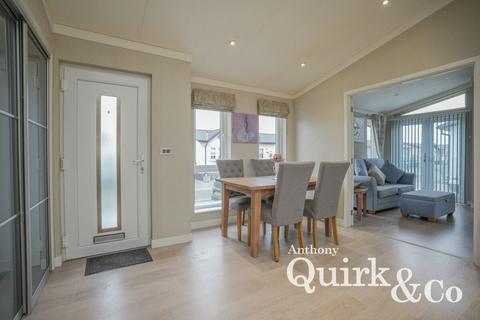 undefined, Jack King Drive, Canvey Island, SS8