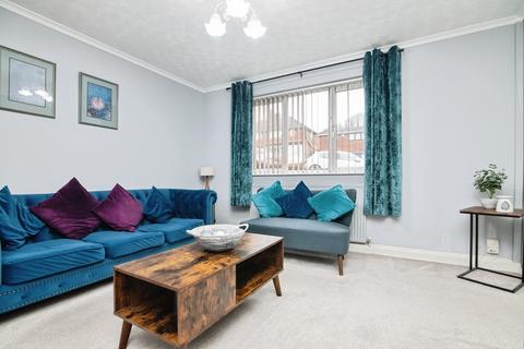 undefined, Poplar Rise, Oldbury, B69