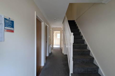 undefined, 5 Milnbank Gardens, ,